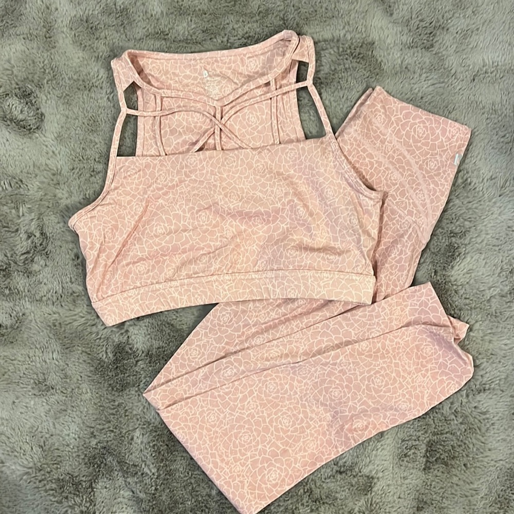 17.Buff bunny pink pattern xl bra large pant super soft